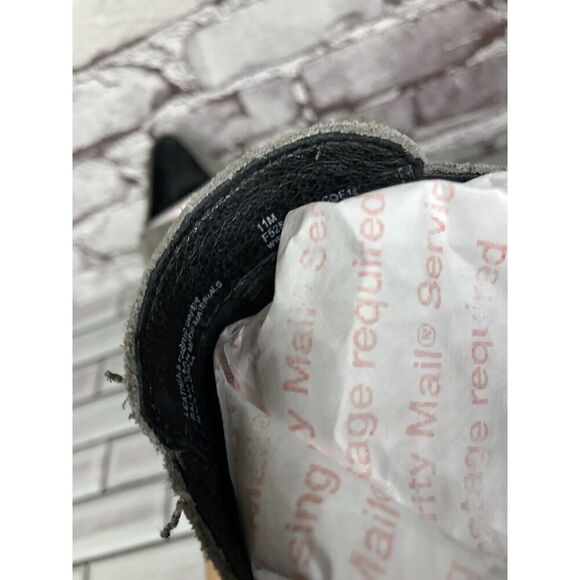 Born Fredrika Gray Suede Leather Pointed Low Cut Heel Booties Women Sz 11M US/43 - Picture 5 of 16